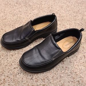 George Shoes Youth Boys 3 Non Marking Comfort Dress Black Faux Leather Slip On